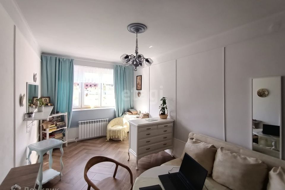 Продаётся 2-комнатная квартира, 53.5 м²