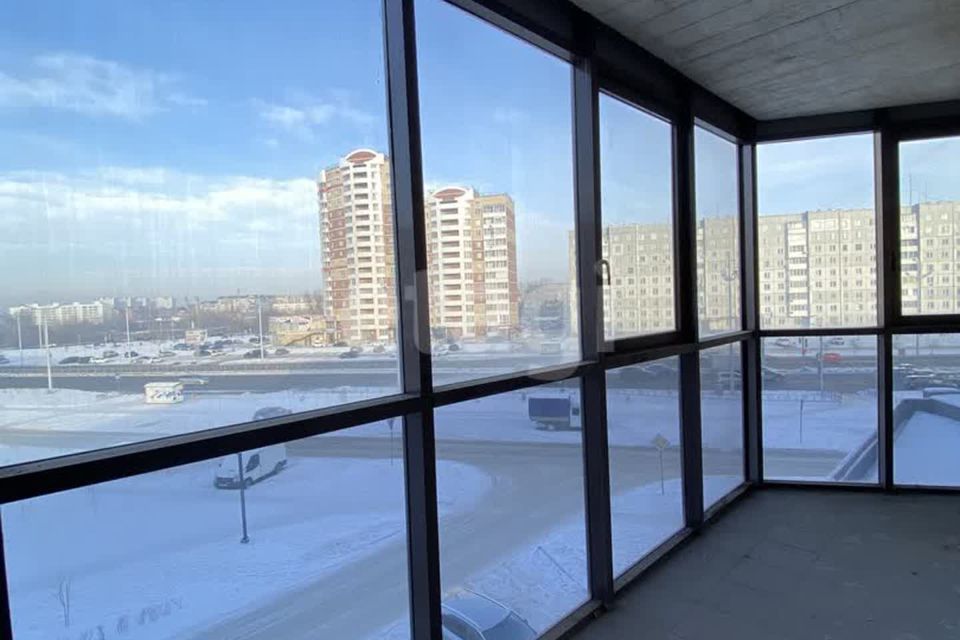 Продаётся 4-комнатная квартира, 107.4 м²