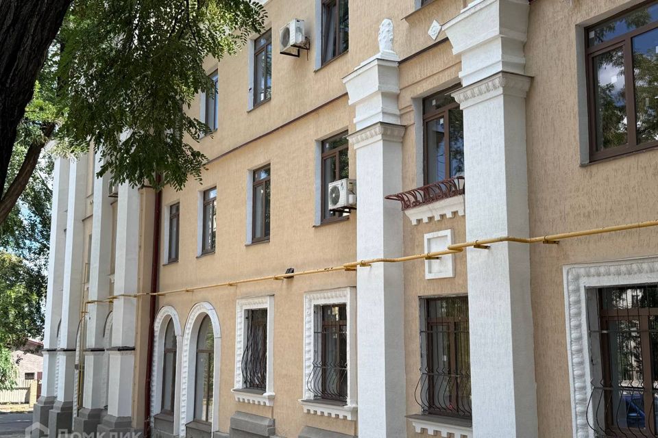 Продаётся 2-комнатная квартира, 55.4 м²