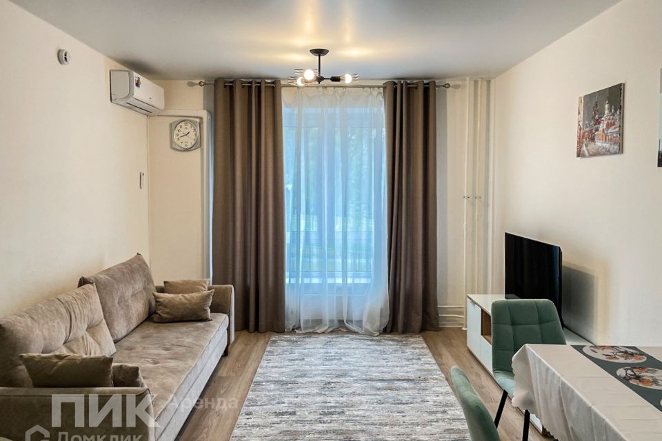 Сдаётся 2-комнатная квартира, 69.1 м²