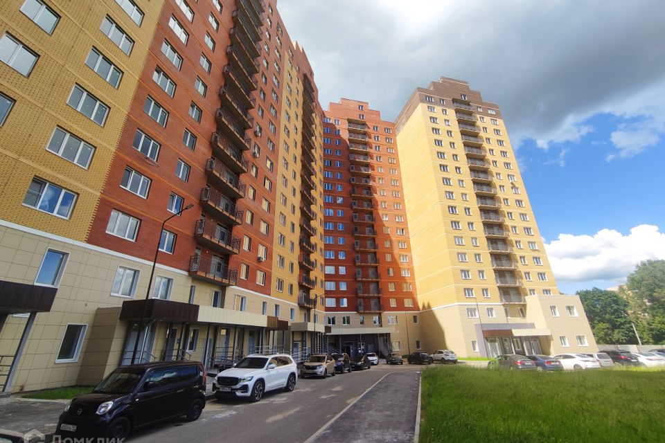 Продаётся 2-комнатная квартира, 65.4 м²