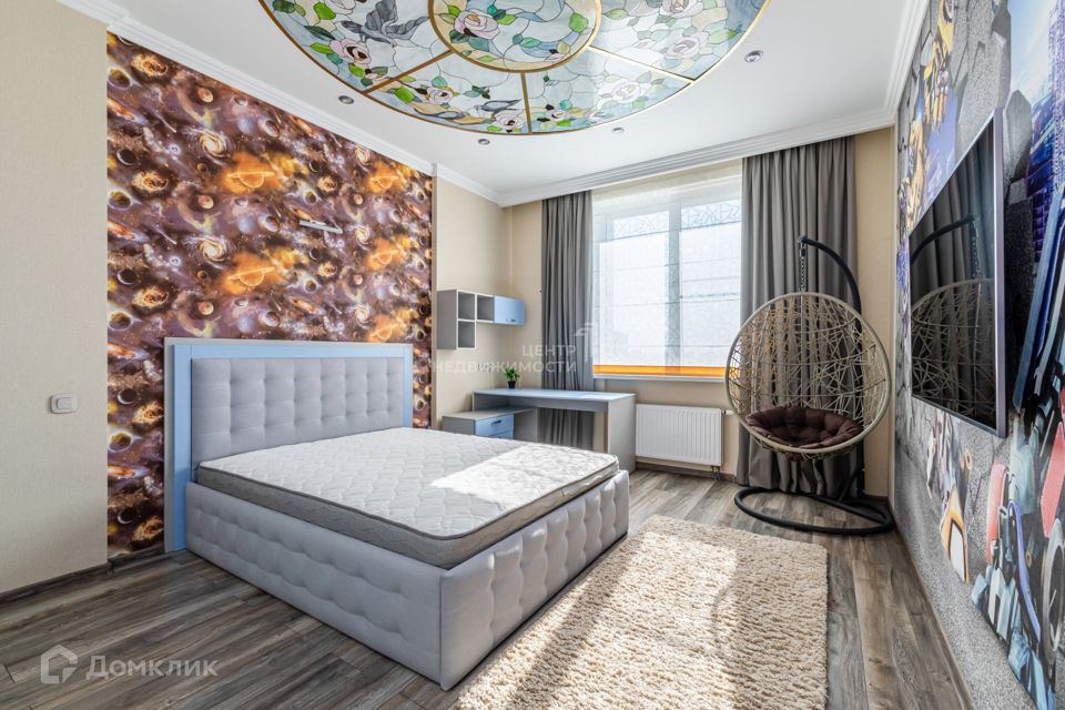 Продаётся 3-комнатная квартира, 112 м²