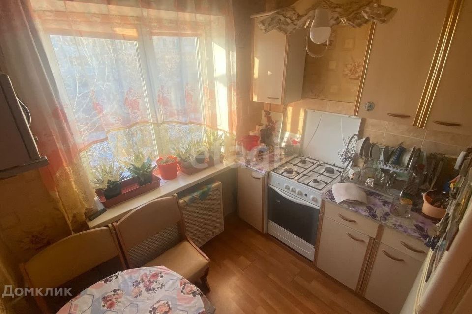 Продаётся 2-комнатная квартира, 43.8 м²