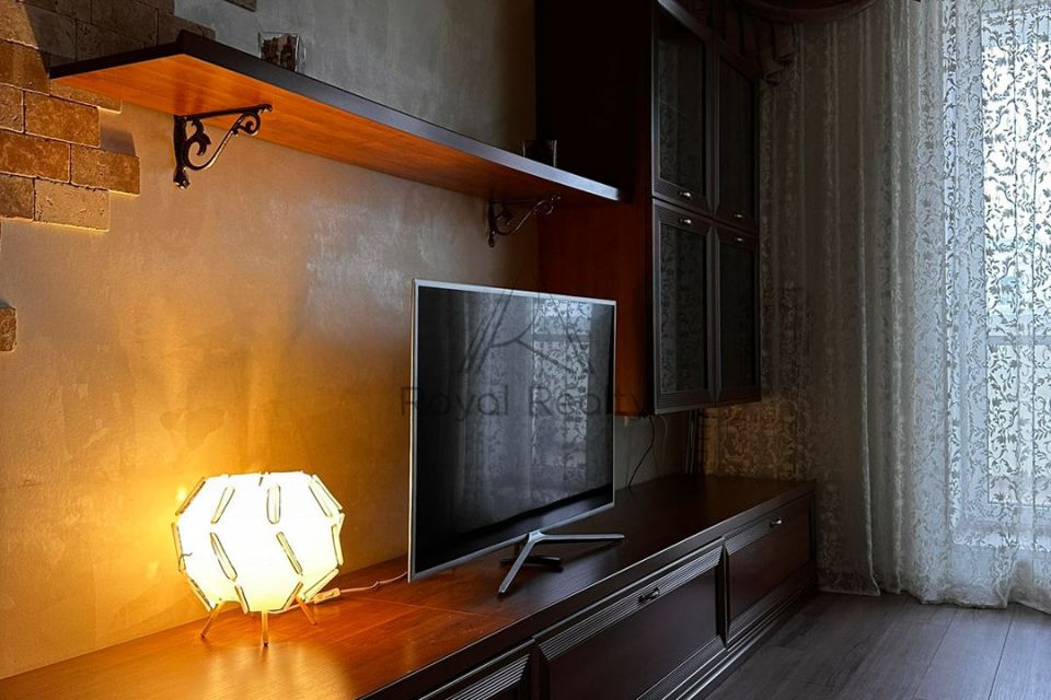 Сдаётся 3-комнатная квартира, 120 м²