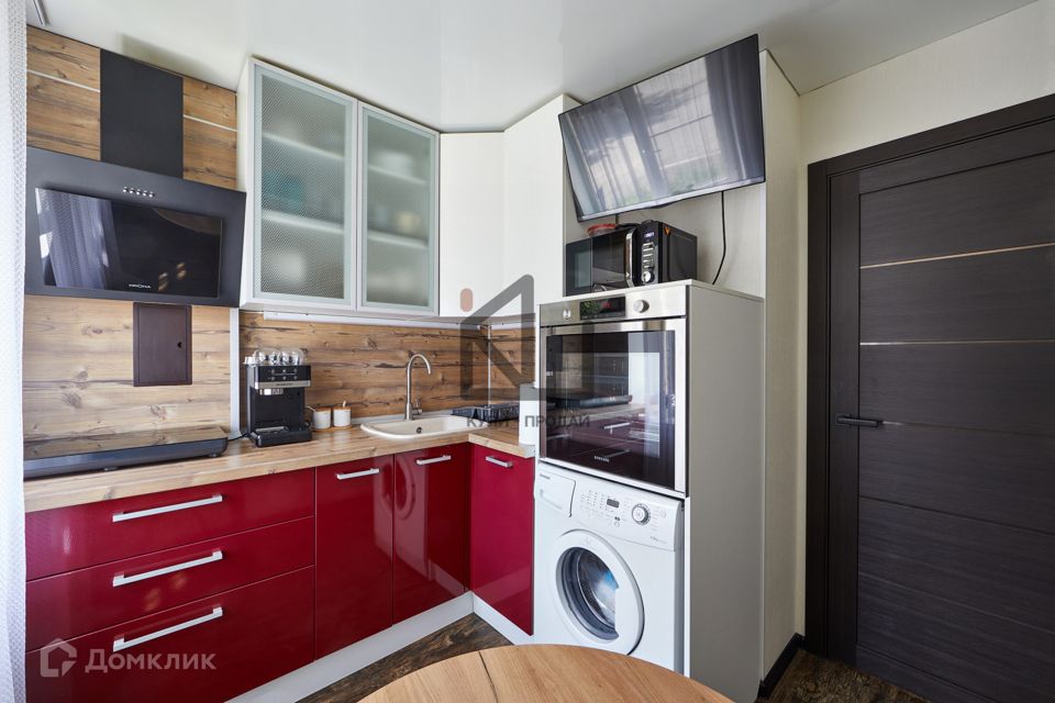 Продаётся 3-комнатная квартира, 61.7 м²