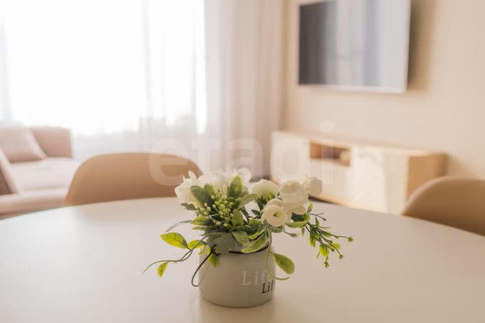 Продаётся 2-комнатная квартира, 60.2 м²