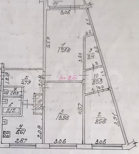 Продаётся 3-комнатная квартира, 63 м²