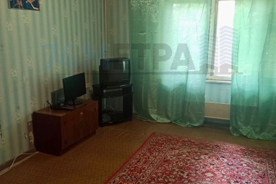 Сдаётся 1-комнатная квартира, 40 м²