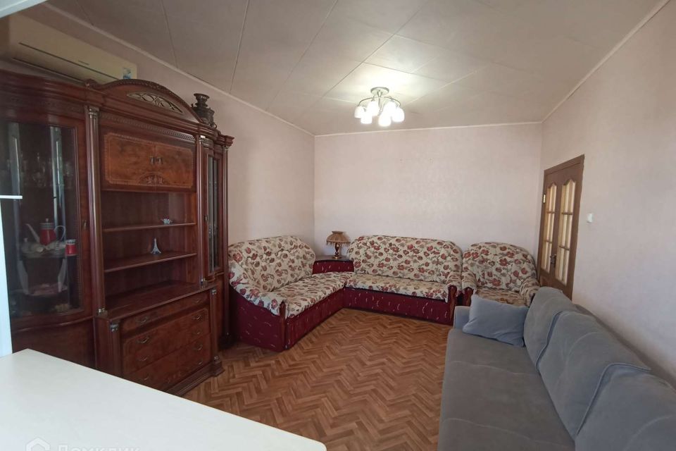 Продаётся 3-комнатная квартира, 60 м²