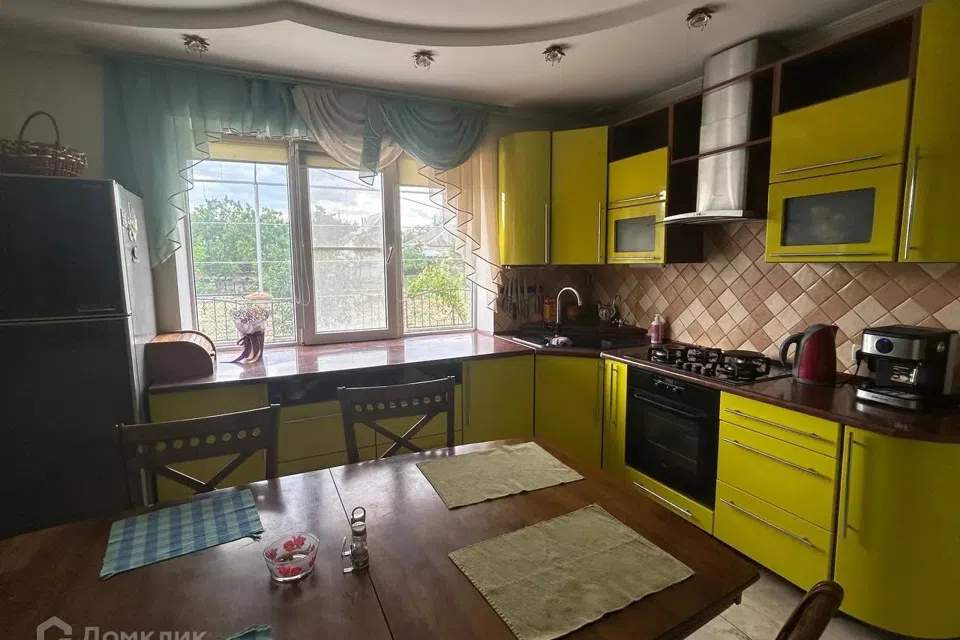 Продаётся 2-этажный дом, 115.6 м²