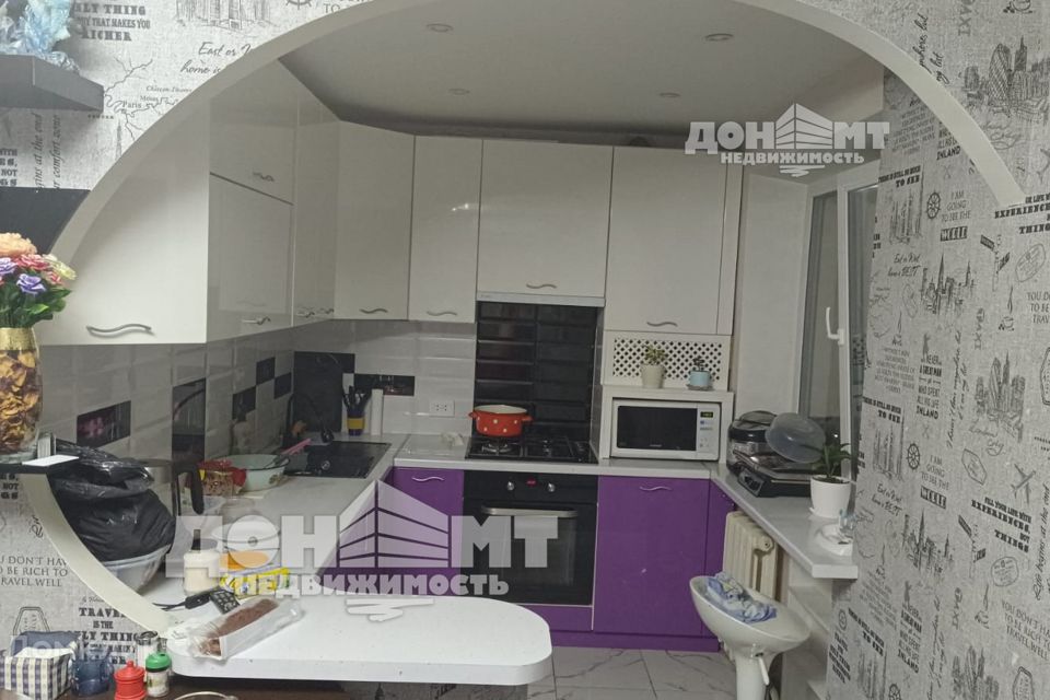 Продаётся 3-комнатная квартира, 60 м²