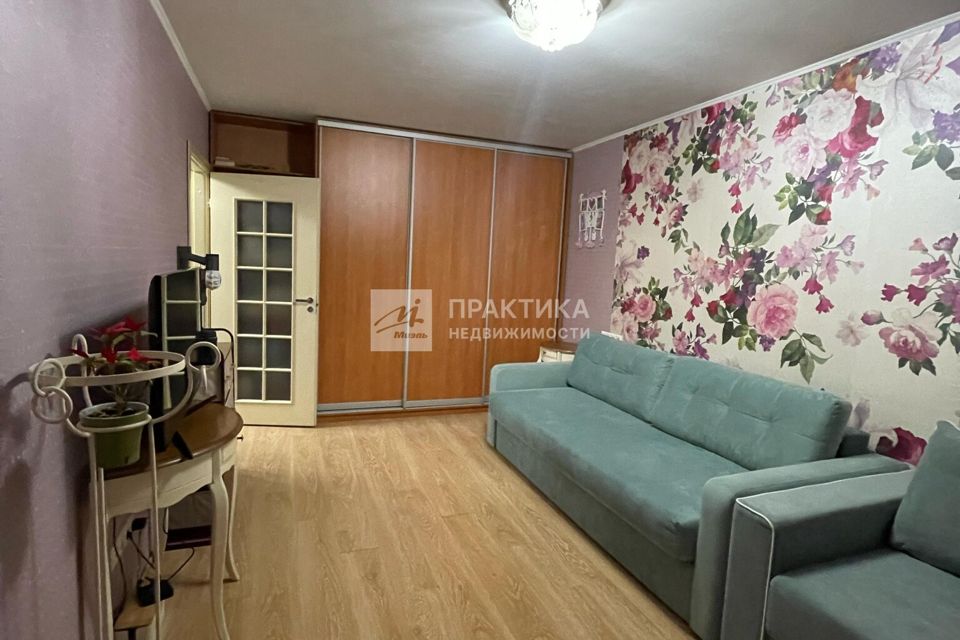 Продаётся 1-комнатная квартира, 33 м²