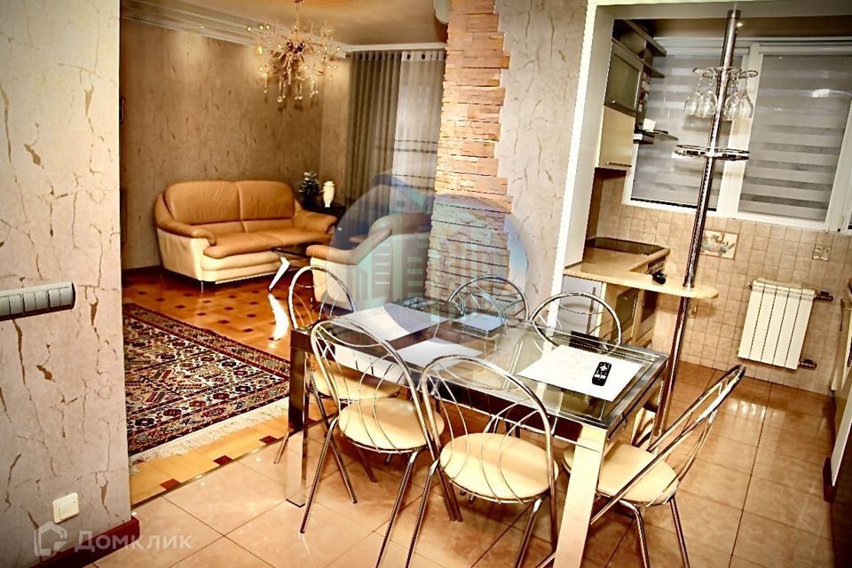 Продаётся 3-комнатная квартира, 85.4 м²
