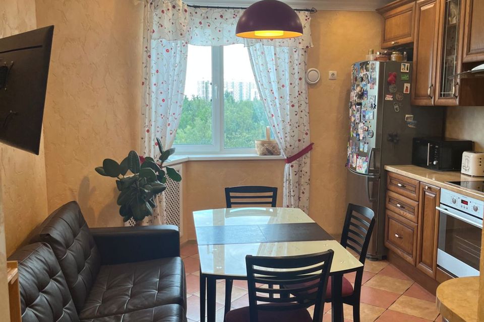 Продаётся 2-комнатная квартира, 59 м²
