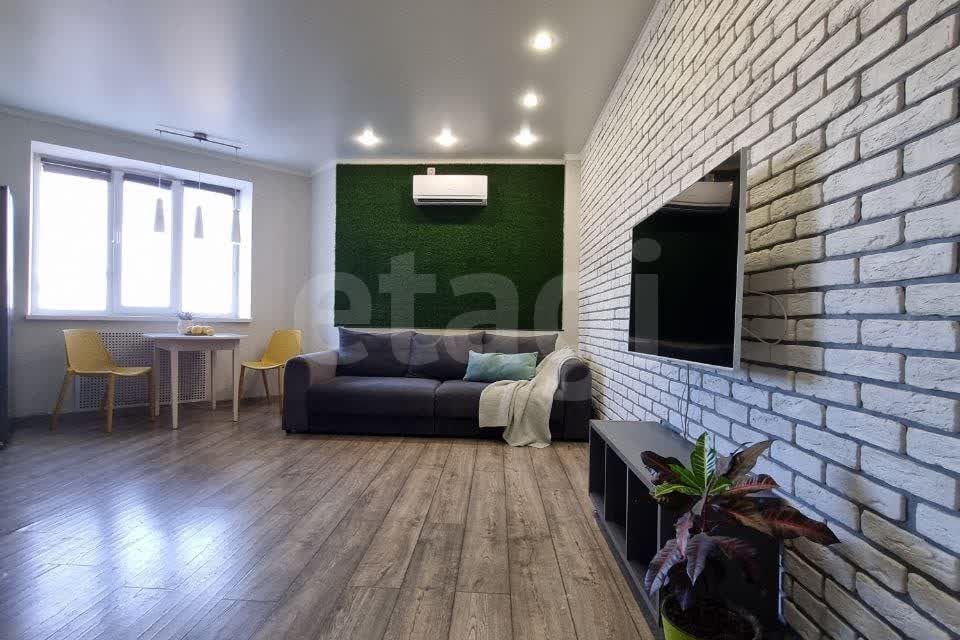 Продаётся 2-комнатная квартира, 76 м²