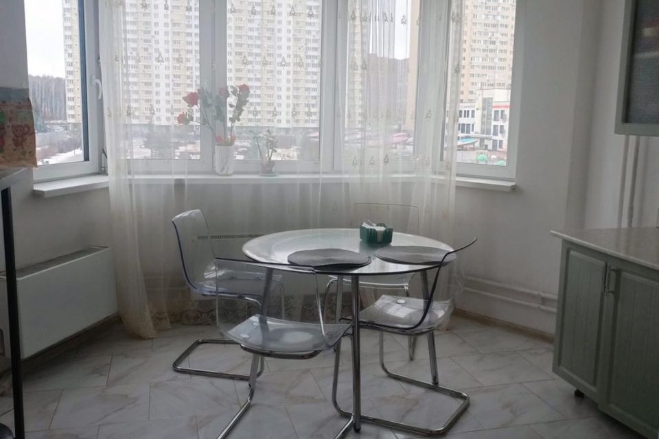 Продаётся 2-комнатная квартира, 58.1 м²