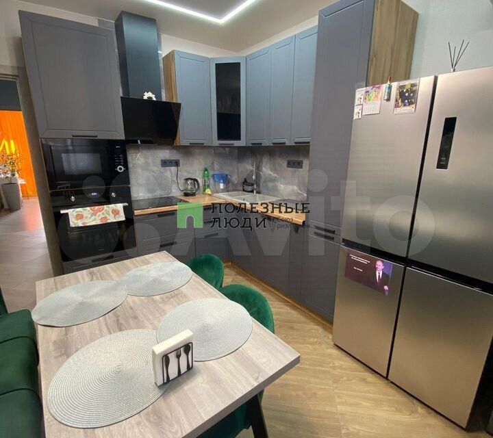 Продаётся 2-комнатная квартира, 60.4 м²