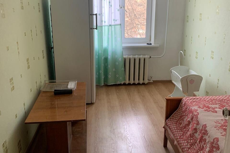 Продаётся 3-комнатная квартира, 61.2 м²