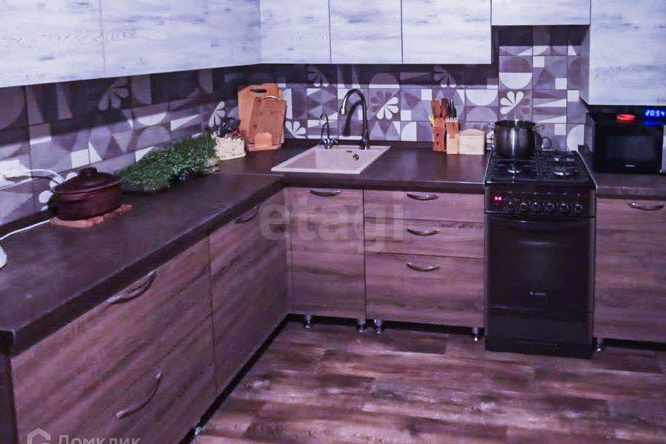 Продаётся 2-комнатная квартира, 56.88 м²