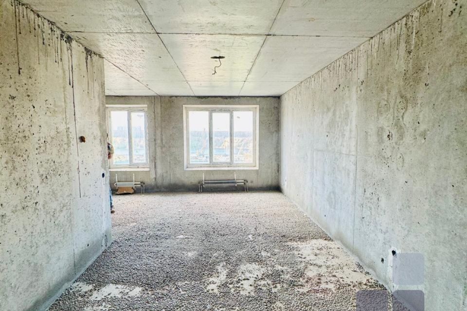 Продаётся 3-комнатная квартира, 142.5 м²