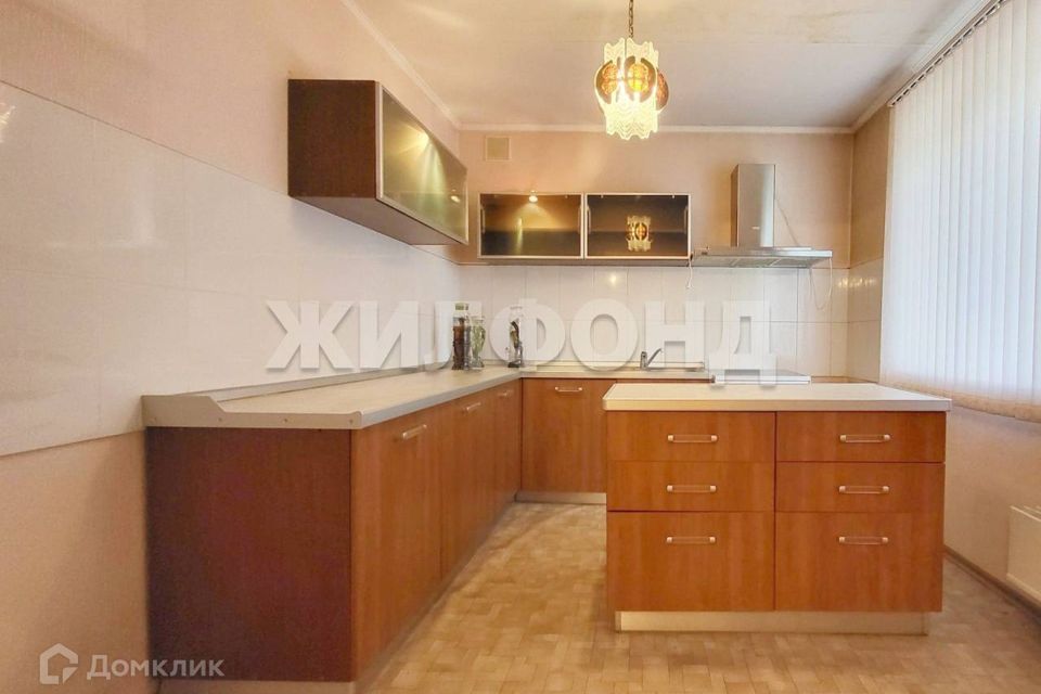 Продаётся 3-комнатная квартира, 75.5 м²