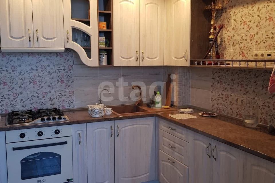 Продаётся 1-комнатная квартира, 47.4 м²