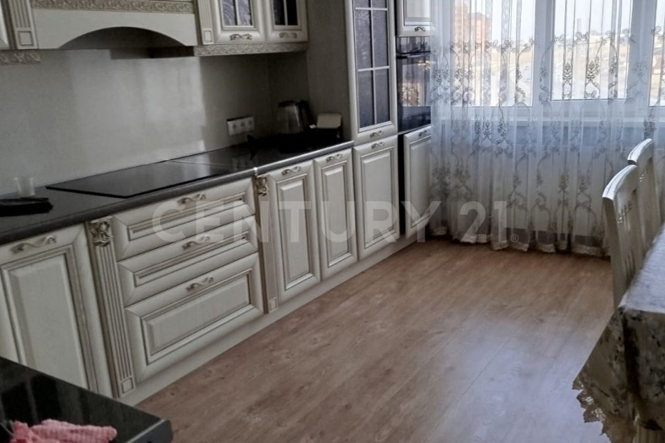 Сдаётся 2-комнатная квартира, 85 м²