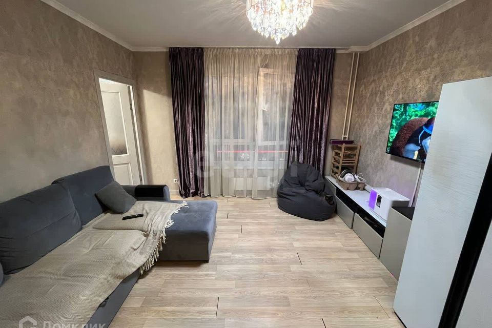 Продаётся 2-комнатная квартира, 57.9 м²