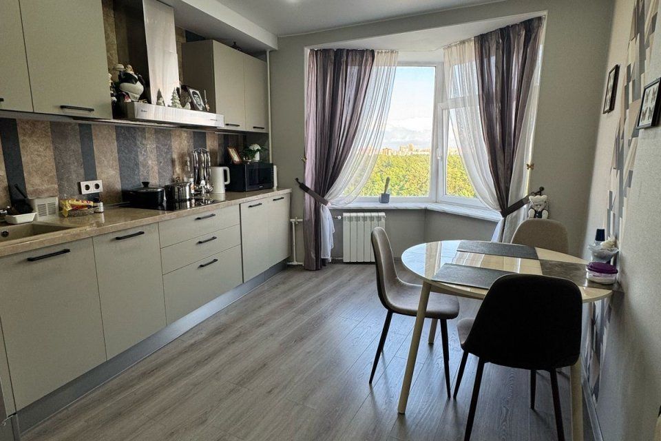Продаётся 1-комнатная квартира, 34 м²