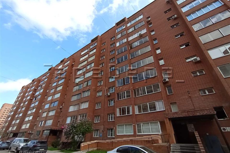 Сдаётся 4-комнатная квартира, 108 м²