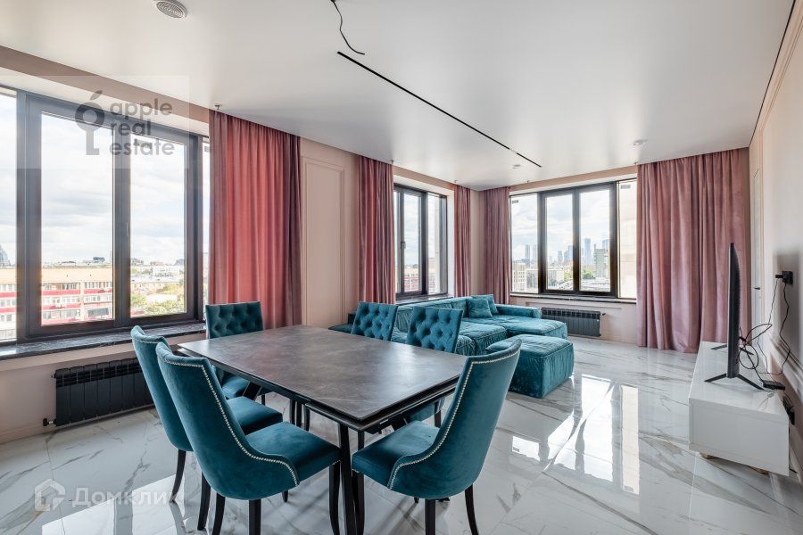 Продаётся 4-комнатная квартира, 110 м²