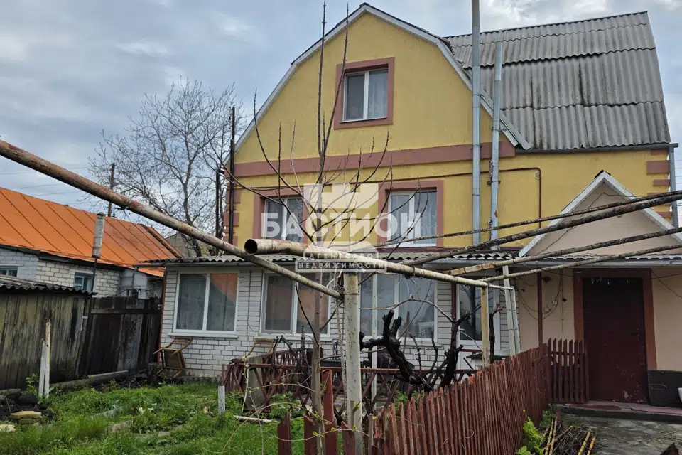 Продаётся 2-этажный дом, 150 м²