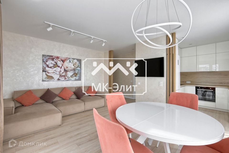 Продаётся 3-комнатная квартира, 89.3 м²