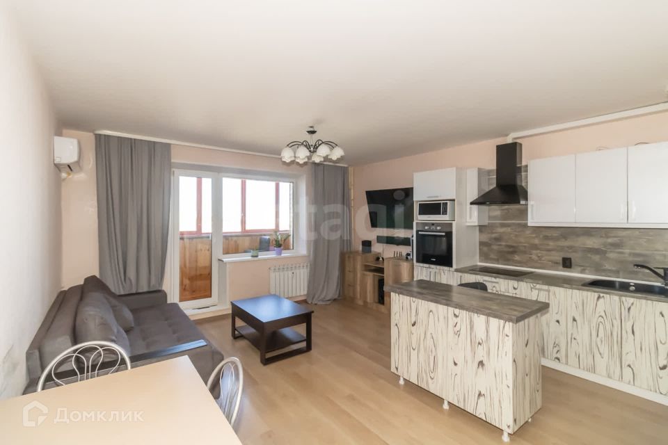 Продаётся 2-комнатная квартира, 76.8 м²