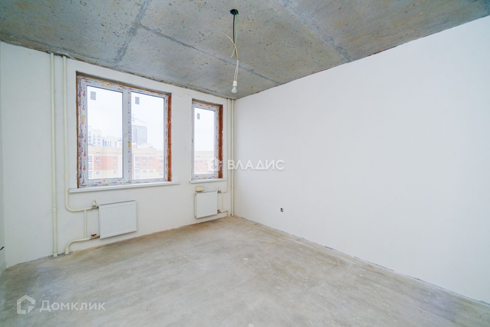 Продаётся 1-комнатная квартира, 41.8 м²