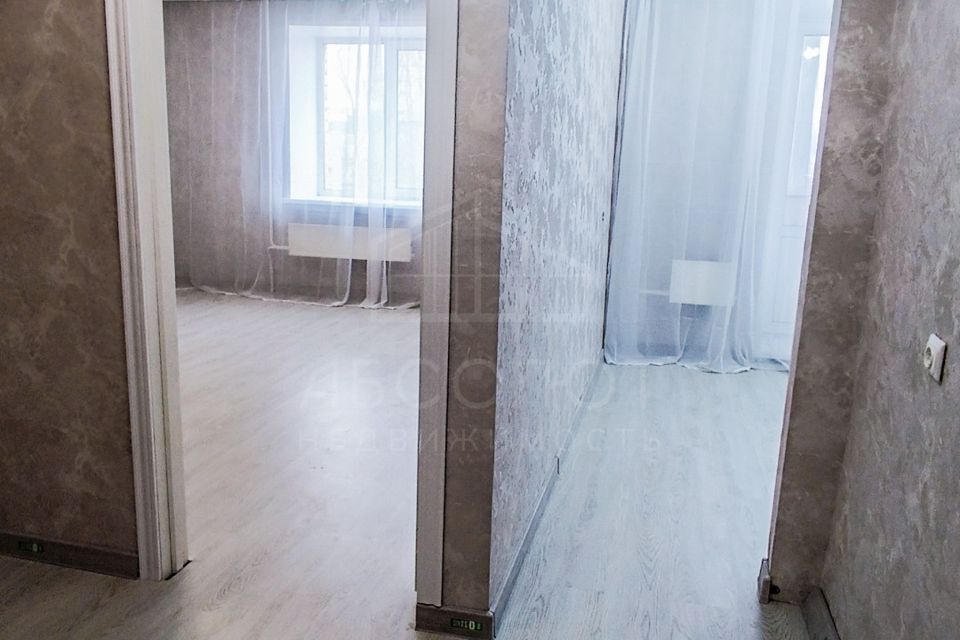 Продаётся 1-комнатная квартира, 37.9 м²