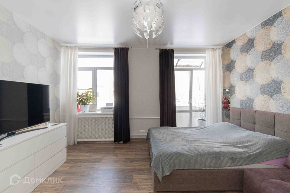 Продаётся 2-комнатная квартира, 55.5 м²