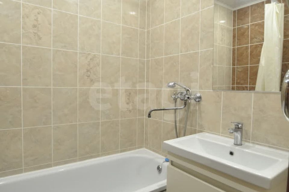 Продаётся 2-комнатная квартира, 49.3 м²