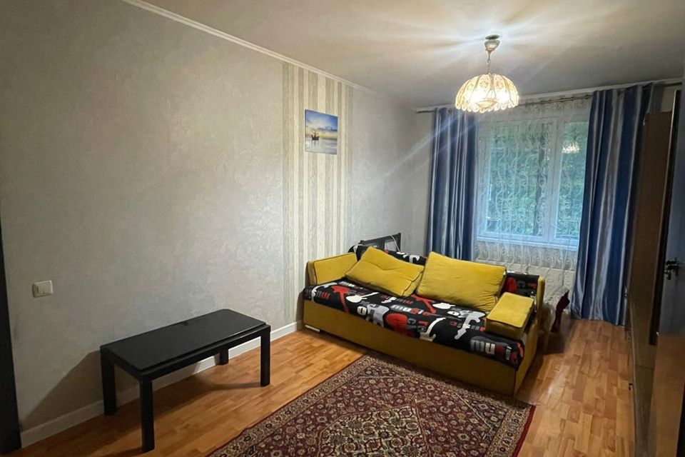 Сдаётся 2-комнатная квартира, 55 м²