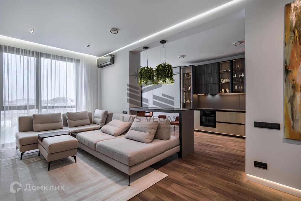 Сдаётся 3-комнатная квартира, 143 м²