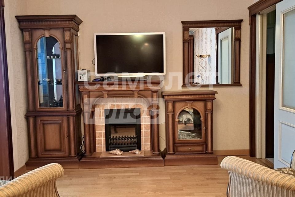 Сдаётся 2-комнатная квартира, 74 м²