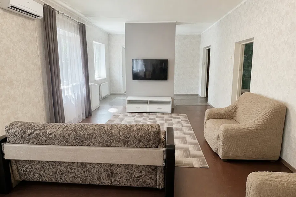 Продаётся 2-этажный дом, 140 м²