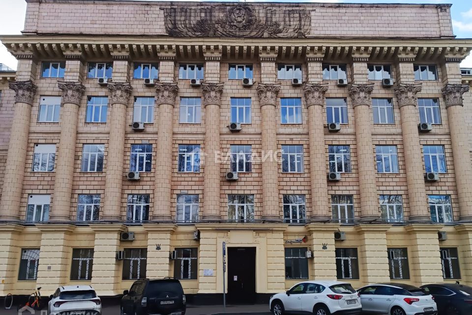 Продаётся 3-комнатная квартира, 71.9 м²