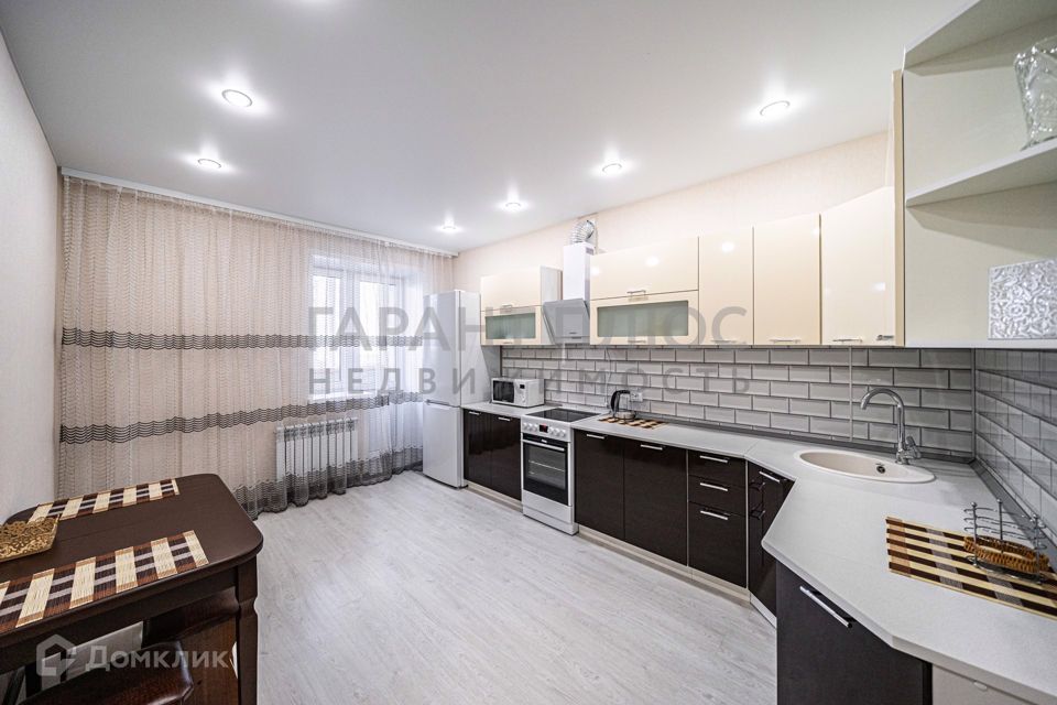 Сдаётся 1-комнатная квартира, 43 м²