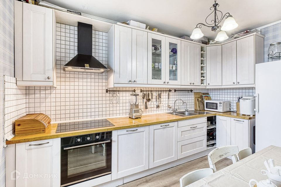 Продаётся 3-комнатная квартира, 80.8 м²