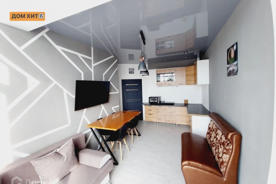 Продаётся 1-комнатная квартира, 53 м²