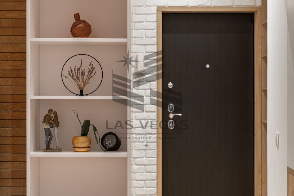 Сдаётся студия, 60 м²