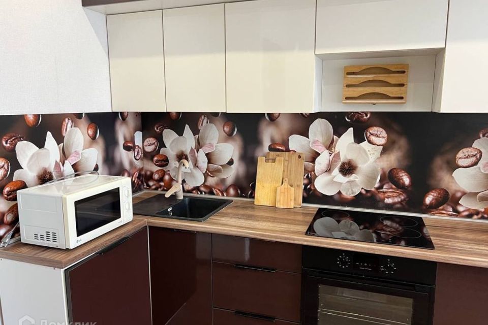 Продаётся 2-комнатная квартира, 56 м²