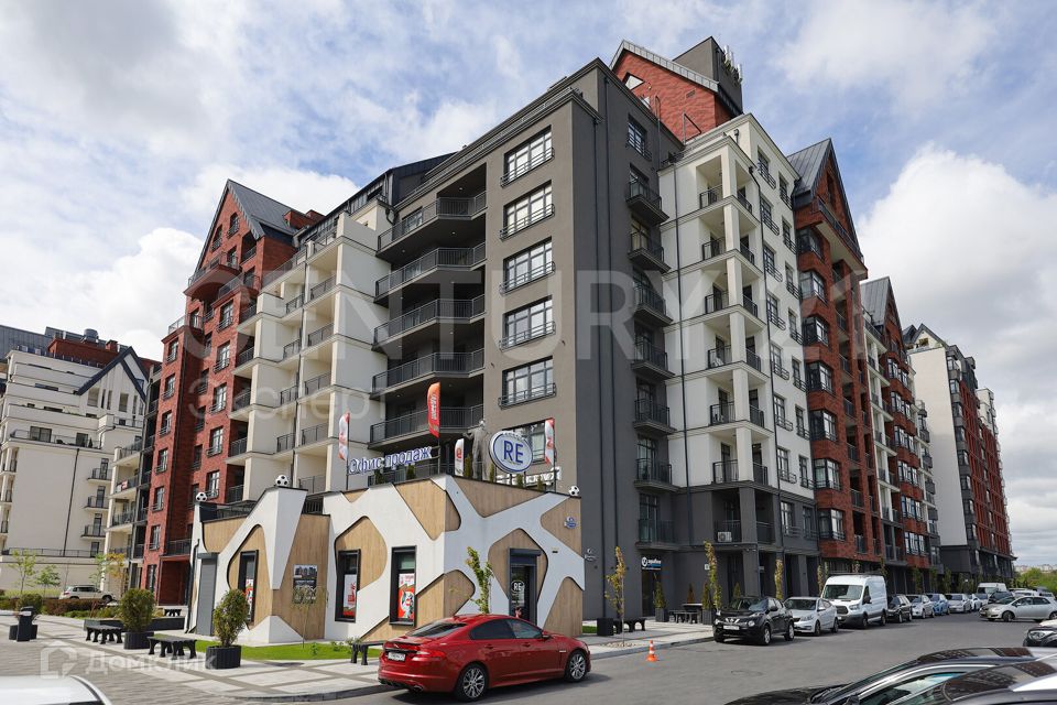 Продаётся 1-комнатная квартира, 52.4 м²