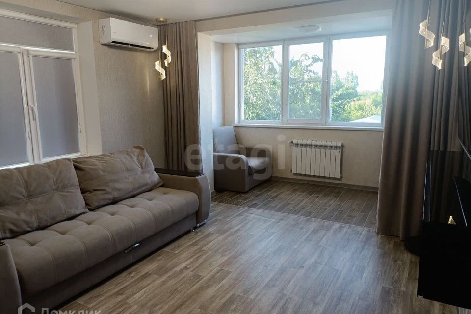 Продаётся 1-комнатная квартира, 44 м²